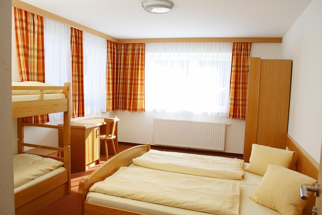 Jugendhotel Aicher Wagrain Bilik gambar